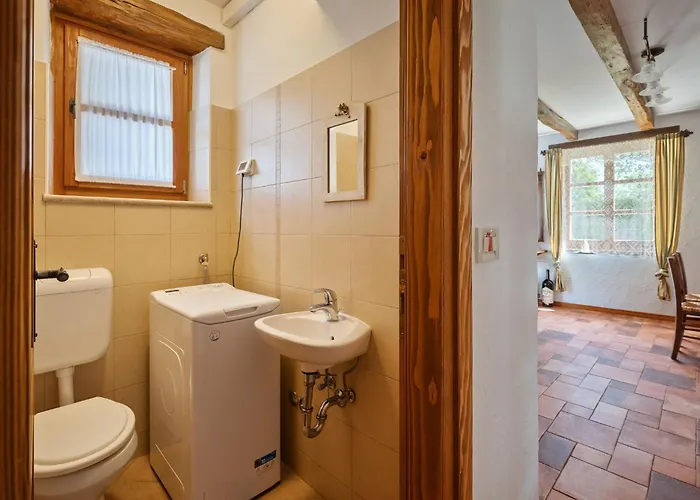 Nonna Lucia Grožnjan