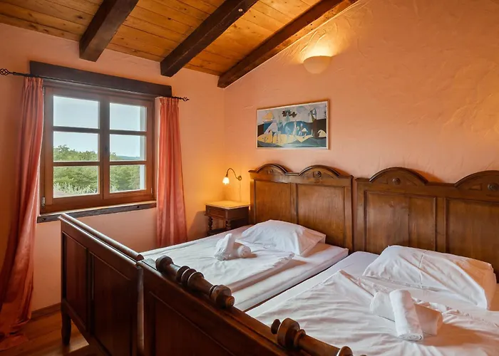Nonna Lucia Villa